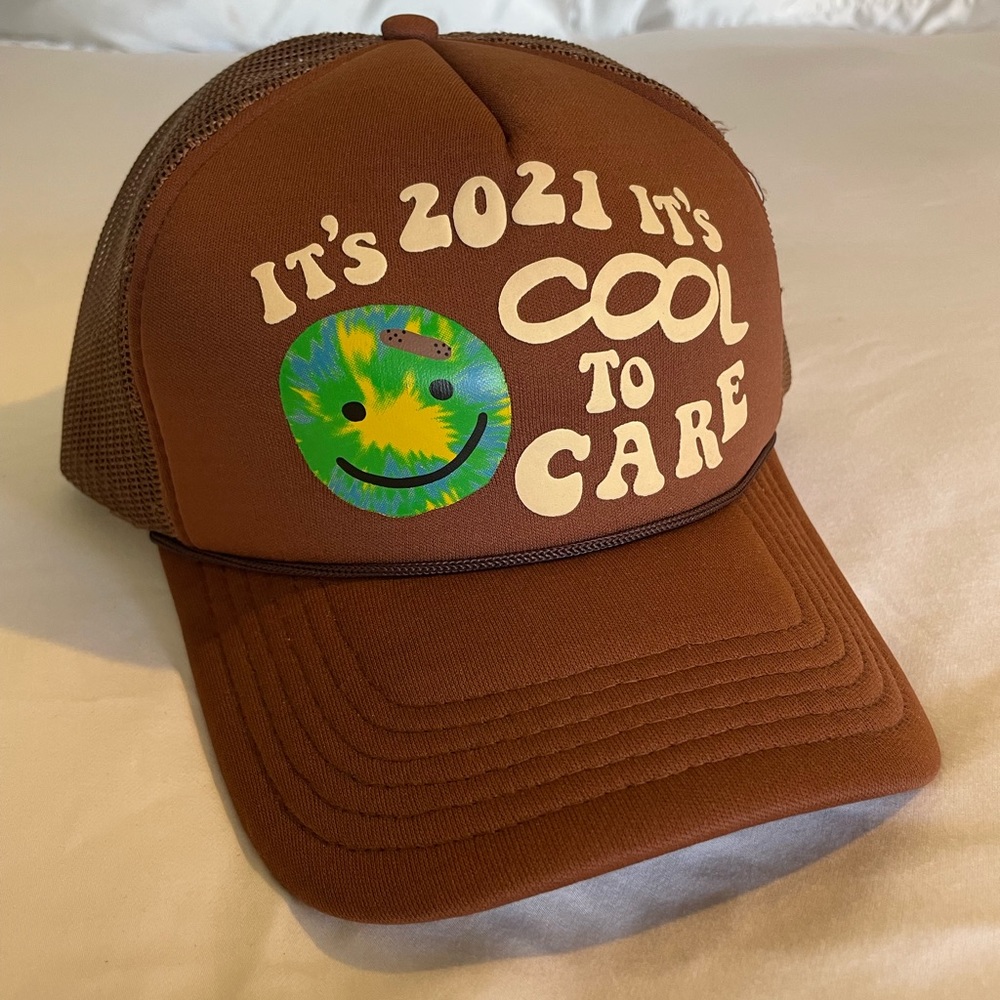 Lonely ghost brown trucker hat